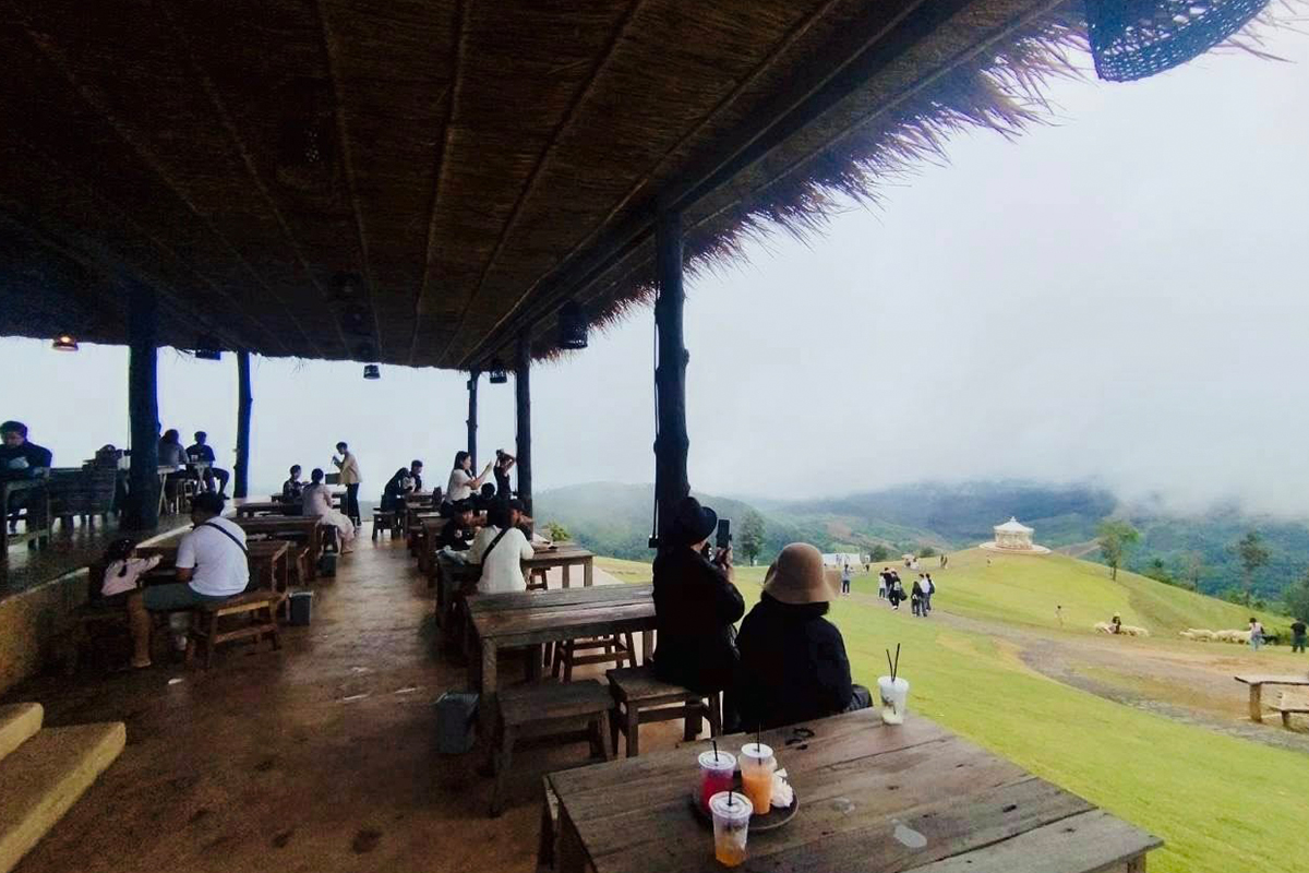 '치앙마이-푸켓' 호텔은 관광객들이 ...